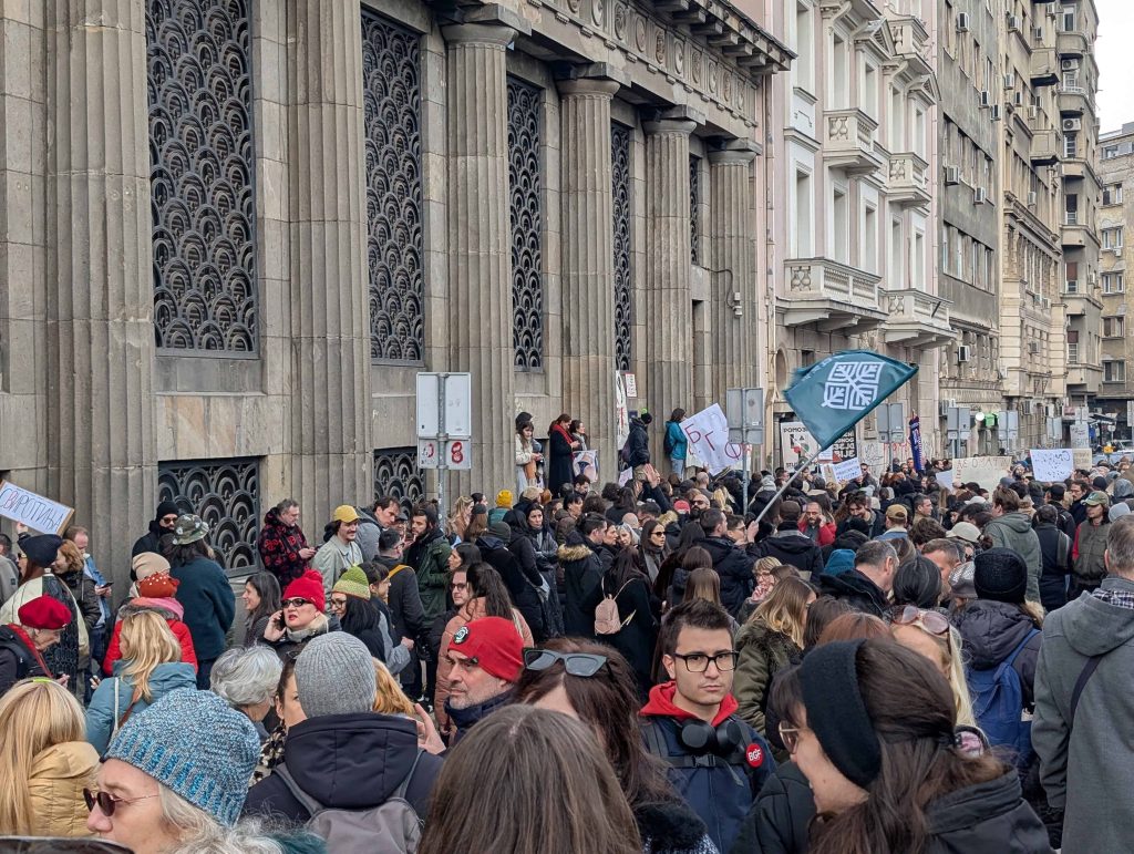 Foto: Prvi KuB protest ispred Ministarstva kulture